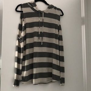 Gray and cream colors hoodie! Super soft